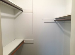 Naples- Mstr Closet