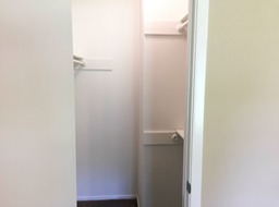 Sloangate-FrontBdRm Closet